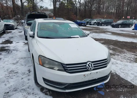 2013 Volkswagen Passat 2.5L Se from USA, damaged, VIN 1VWBP7A36DC080492